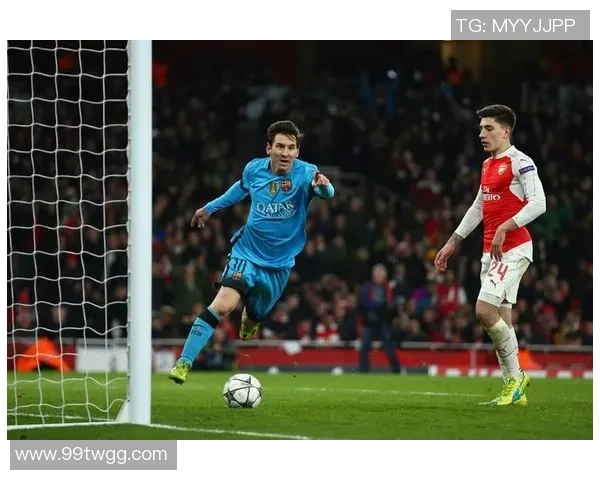 足球巨星风采解说：细致呈现球场传奇与精彩瞬间