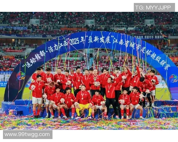 足球明星齐聚南昌助力城市体育发展与文化交流