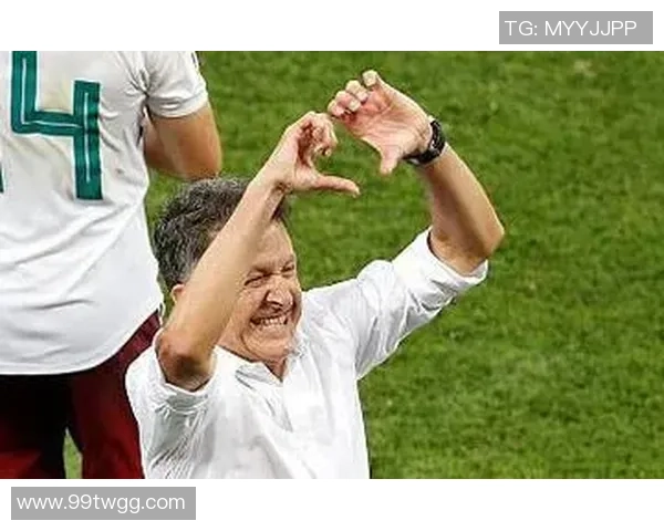 足球球星创意手势庆祝动作盘点引发全球粉丝热议