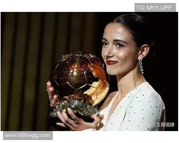 足球球星妻子美丽写真集 展现运动员背后的优雅与风采